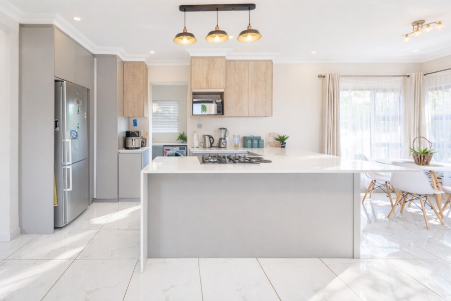 3 Bedroom Property for Sale in Melodie North West